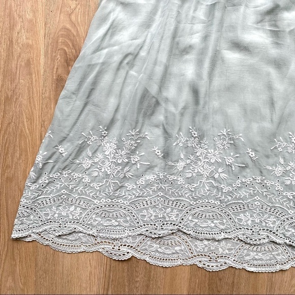 Johnny Was Blue Aqua Sheer Tunic Embroidered Floral Hem V-Neck - Picture 2 of 5